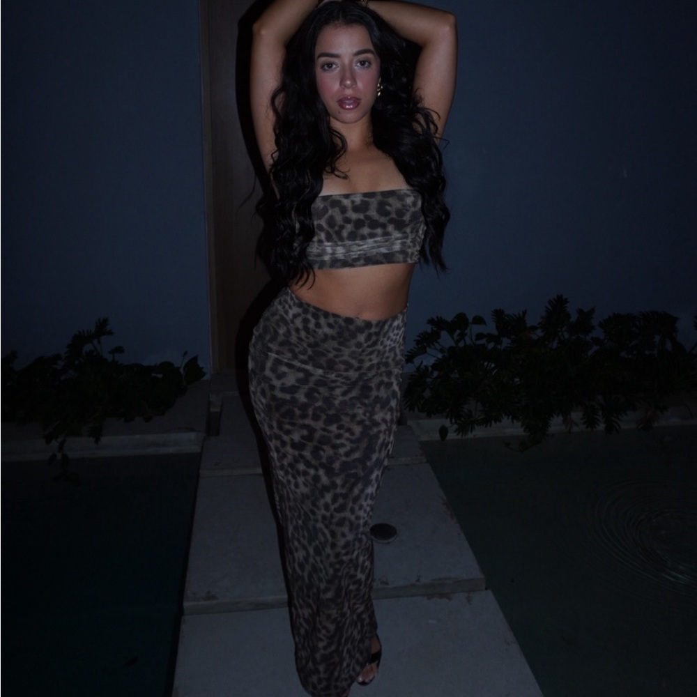 2 piece PLT cheetah set